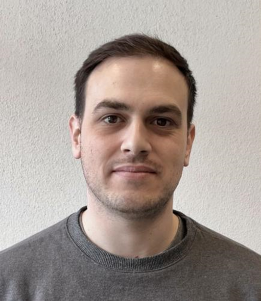  Michalis Petropoulos